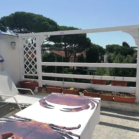 Casa Di Clara Fregene * فريجيني